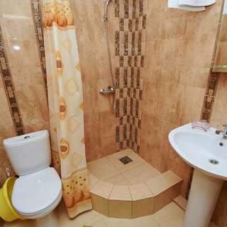 Гостиница Верона Дивноморское Стандартный трехместный номер-5