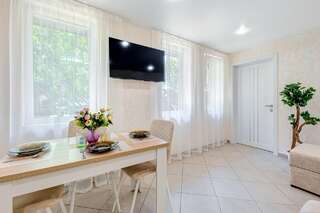 Гостиница Верона Дивноморское Семейный номер-студия-4